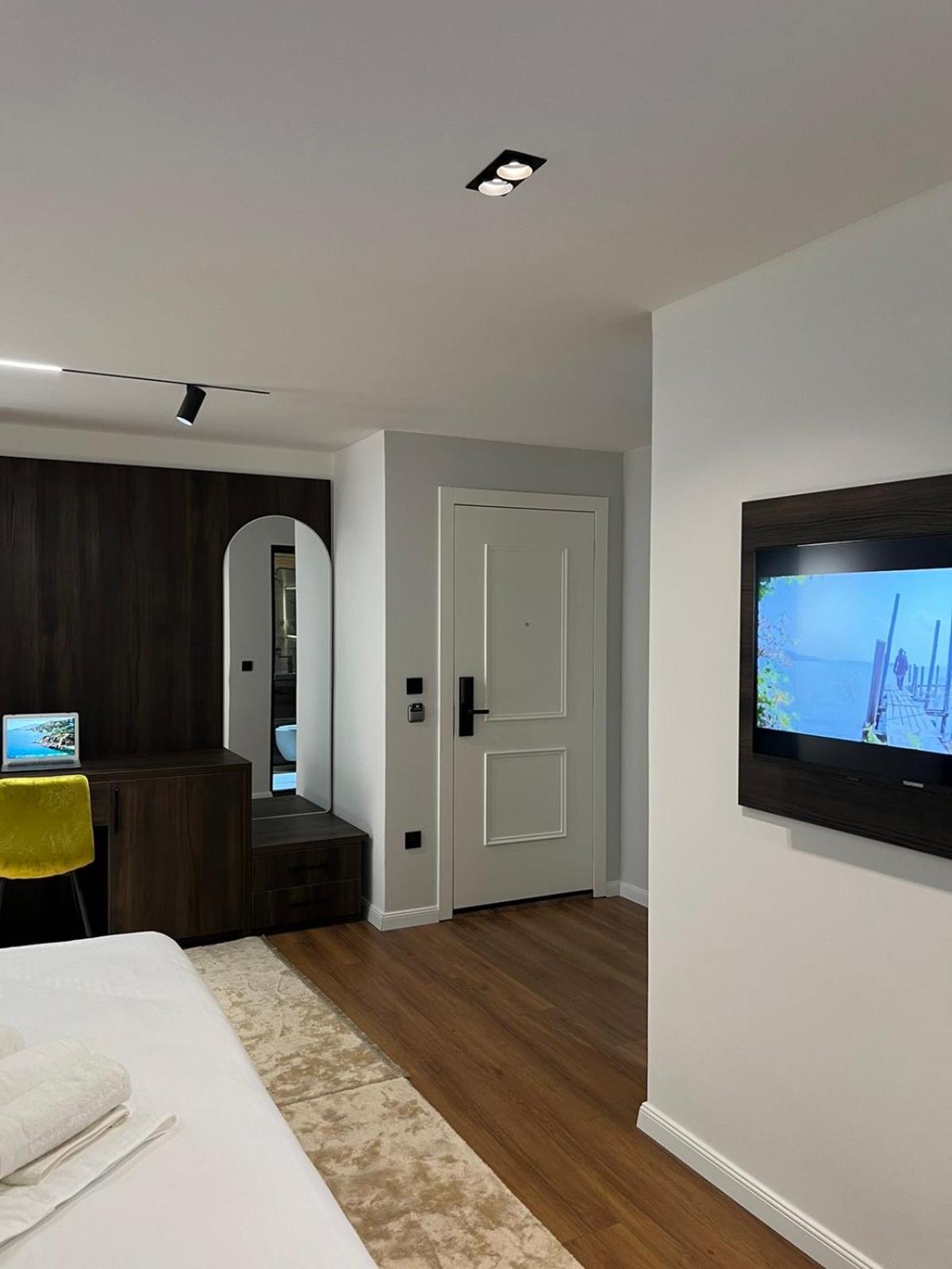 Hotel Europa Prishtina بريشتاين المظهر الخارجي الصورة