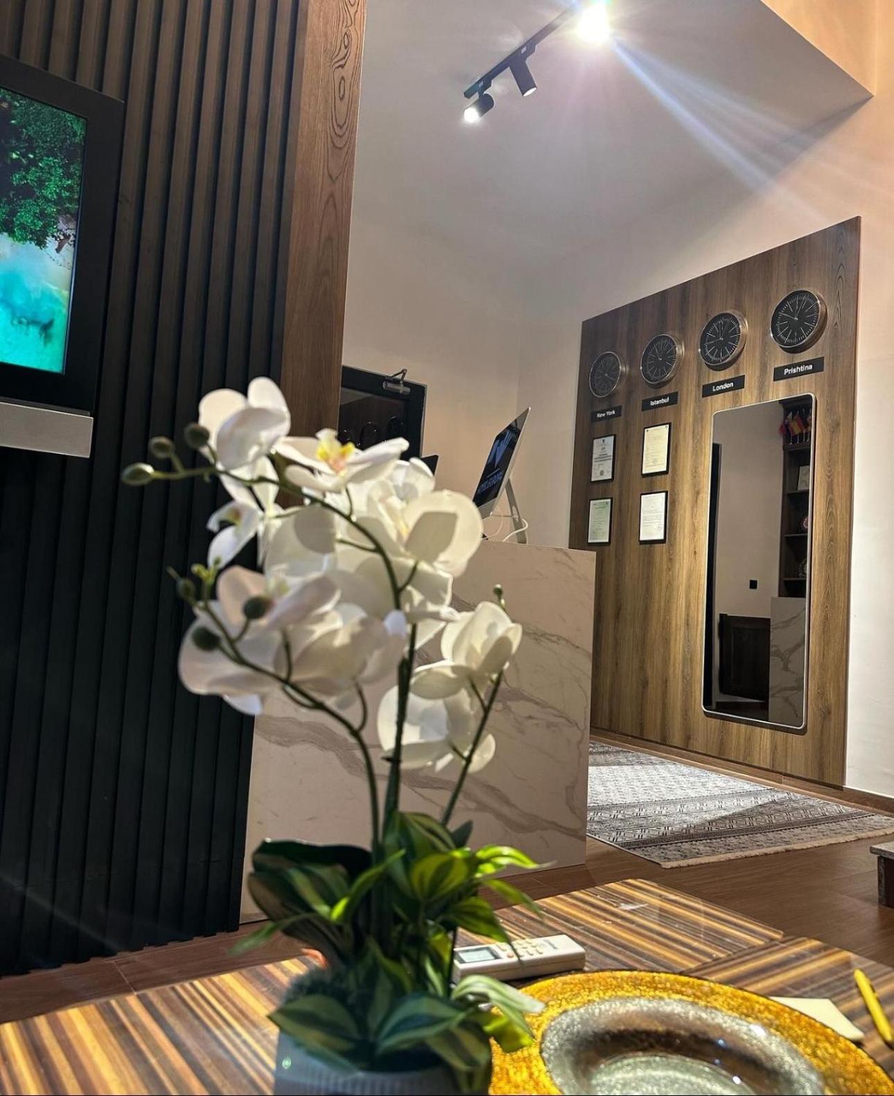 Hotel Europa Prishtina بريشتاين المظهر الخارجي الصورة