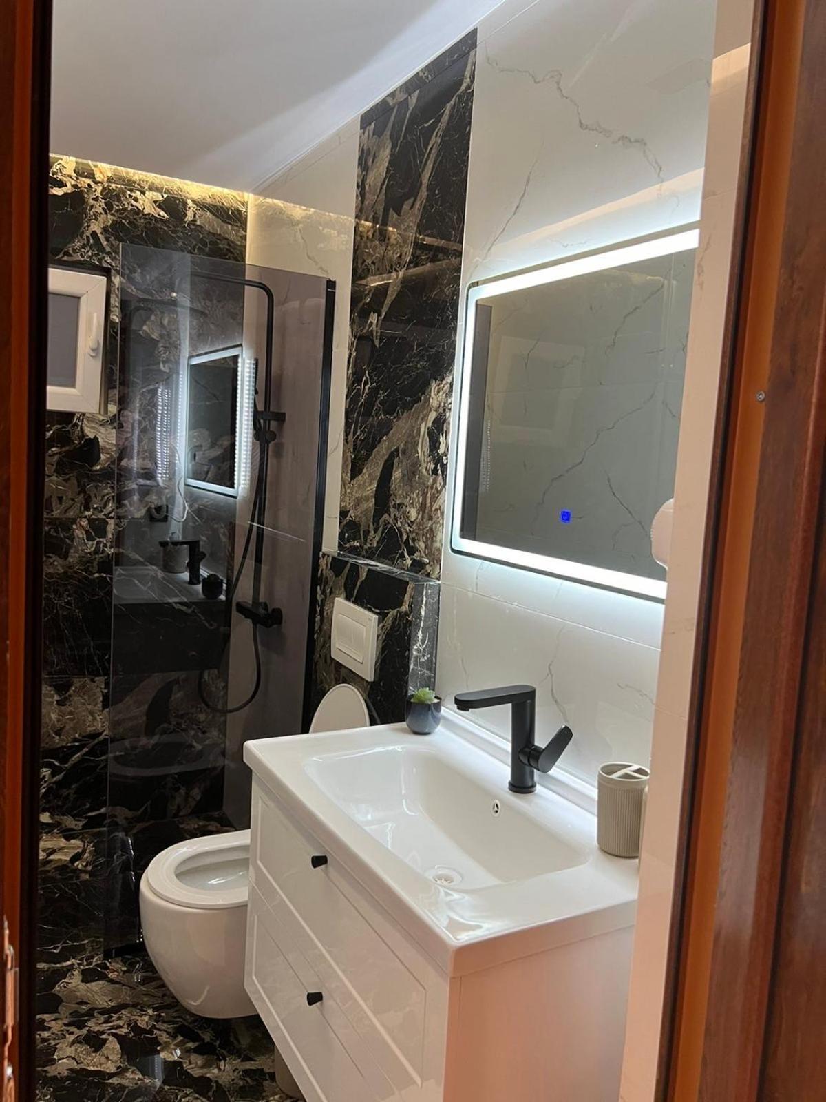 Hotel Europa Prishtina بريشتاين المظهر الخارجي الصورة