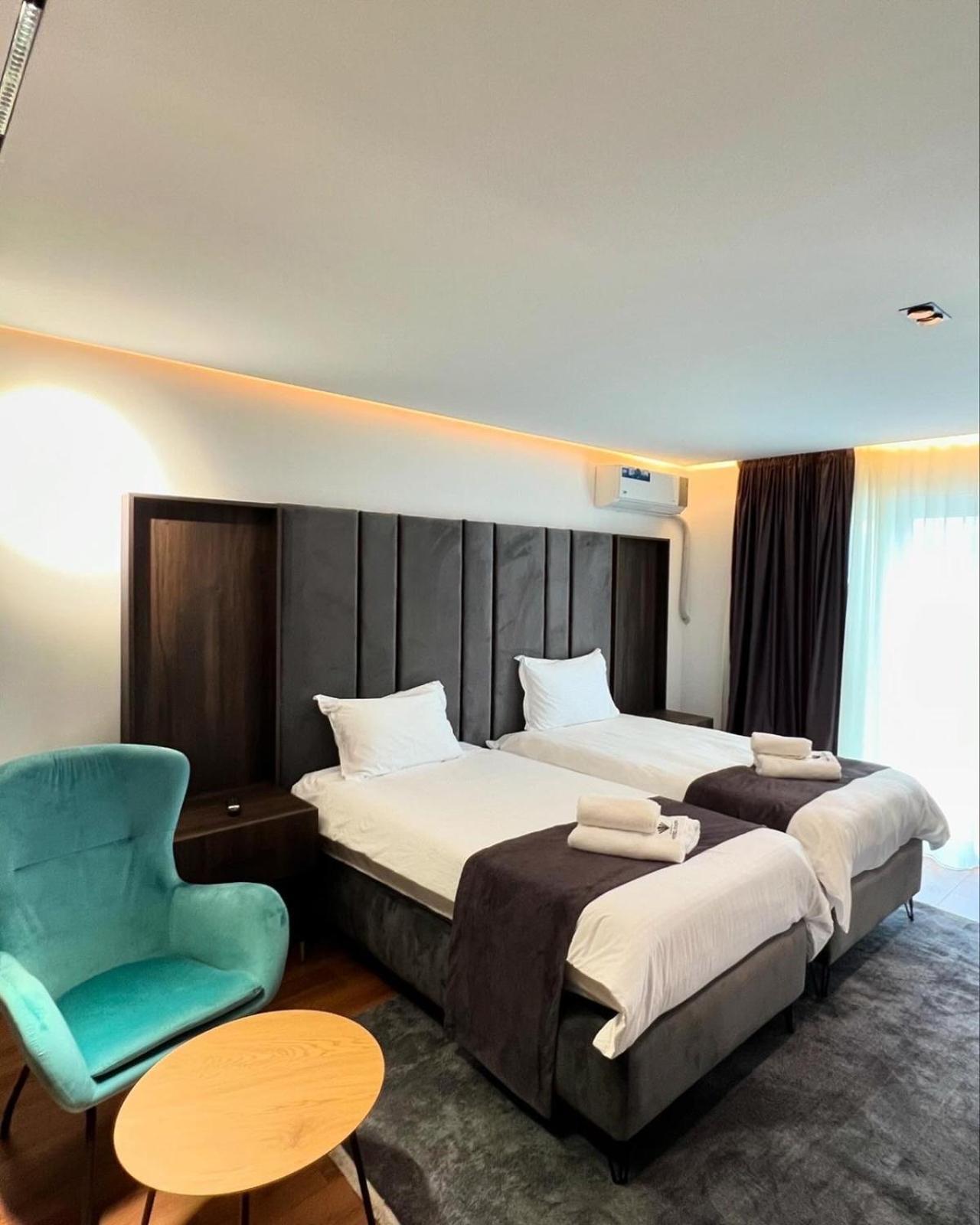Hotel Europa Prishtina بريشتاين المظهر الخارجي الصورة